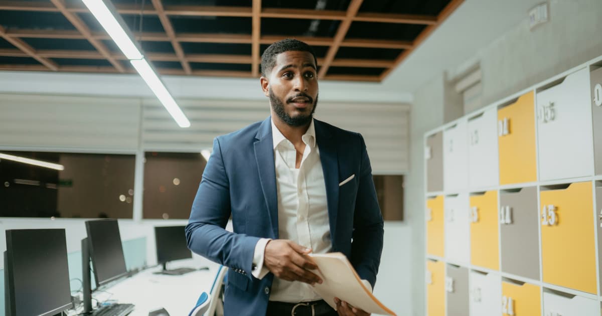 Les prix de l'or franchissent la barre des 3 300 $ alors que les producteurs canadiens se positionnent pour une poursuite de la hausse