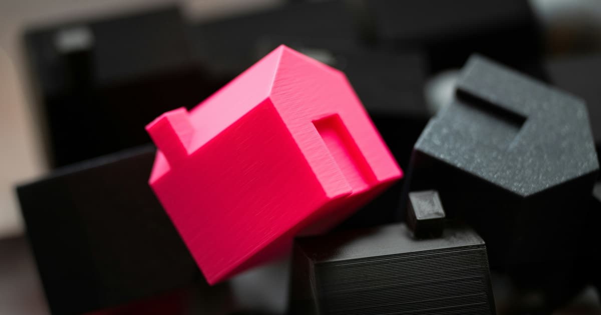 Real Estate Expert Calls for Improved Education as Canada Shifts to Dense Urban Living